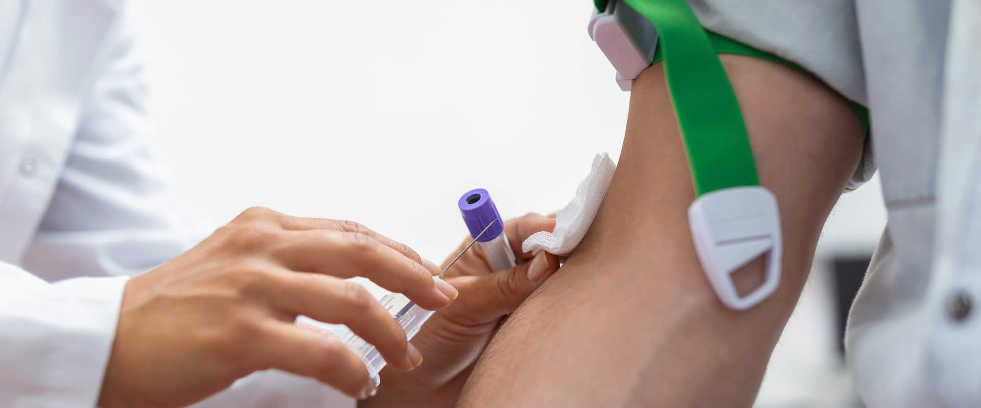 Damar Yolu Açtırmak Korkutucu Mu? İşlem Öncesi Bilmeniz Gerekenler